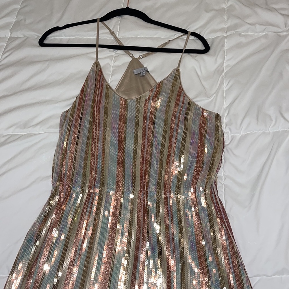 Dress - Picture 2 of 2